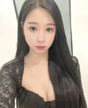 大胸性瘾少妇