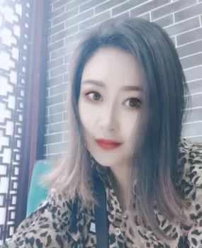 微胖丰满大奶少妇