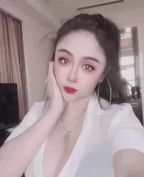 F杯大胸女