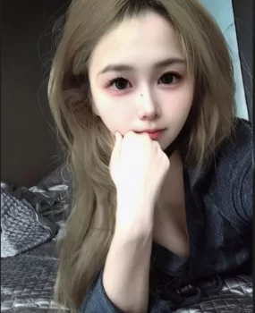 完美契约小依梦