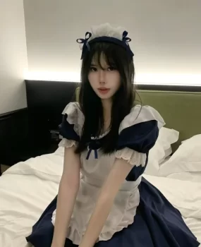 滨江区白丝制服小妹