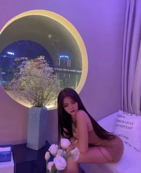 御姐范喜欢女王调教的大胸妹体力强的兄弟看过来了