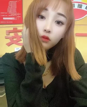 居家健身S级身材妹子