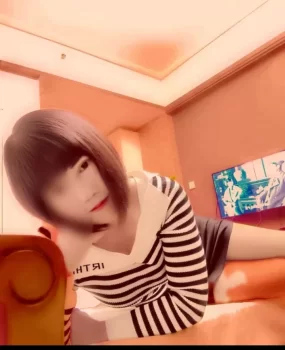 成都熟女，短头发