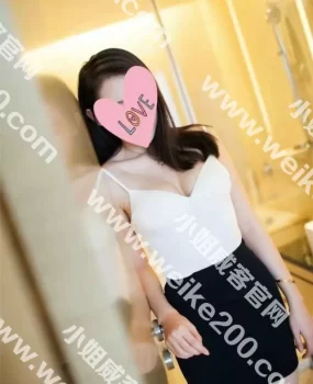 22岁的仙儿极品妹子，身高168 胸围36C