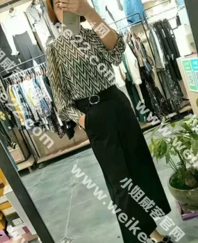 地铁2号线上，还有水的兼职可遇不可求。