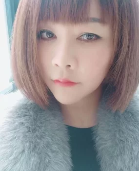 体验萝莉音大奶骚女不限次