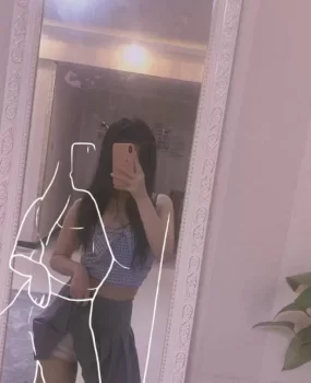 不说超级漂亮 都对不起大家小可爱娇小美女