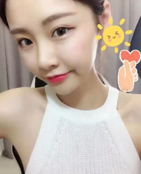 周日约会极品清纯气质少女，超爽的一次体验！！