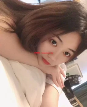 可以抱起来干的清纯美少女