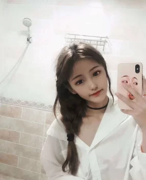 郑州172C 气质一流 皮肤白净 ??? 69 花样K? 多P 自带各类道具 情趣 ?空姐制服  自身及时敏感，?欲望强烈 ?喘息甜美