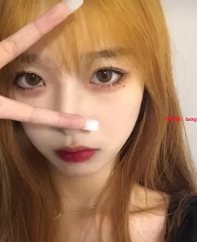 昆明极品妹妹可甜可盐·粉嫩多汁，姿势配合