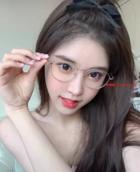 郑州清纯兼职小妹等哥哥